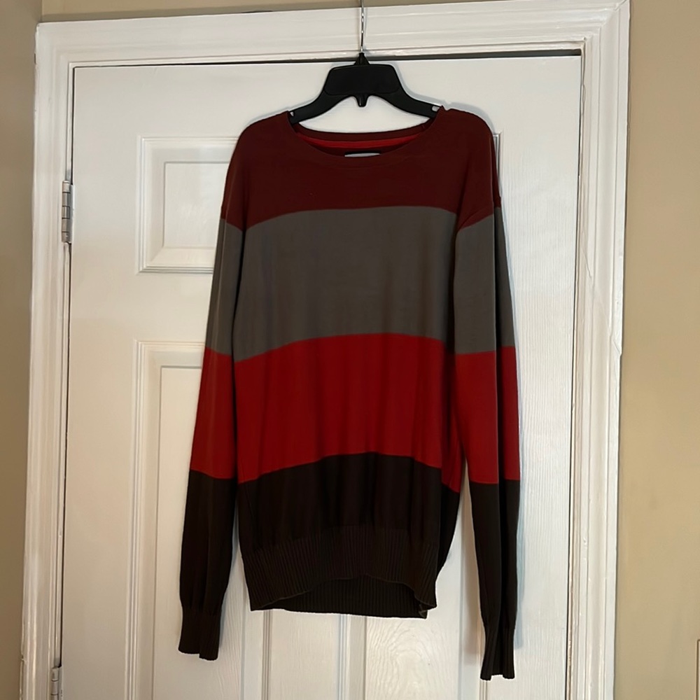 Men’s vintage RVCA Sweater LARGE